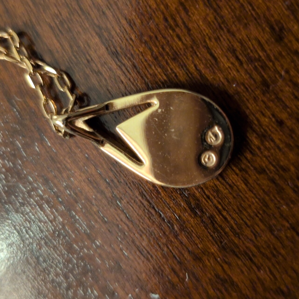 Elegant Swarovski Gold Pendant Necklace 17"